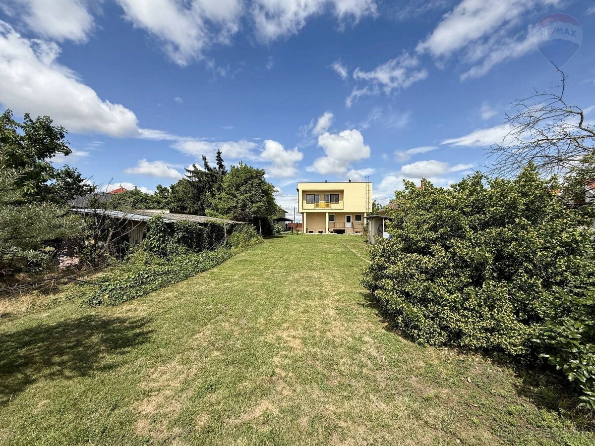 PREDAJ: 5IZBOVÝ RODINNÝ DOM, DUNAJSKÁ STREDA - ČIGÉRSKA ULIC - 7