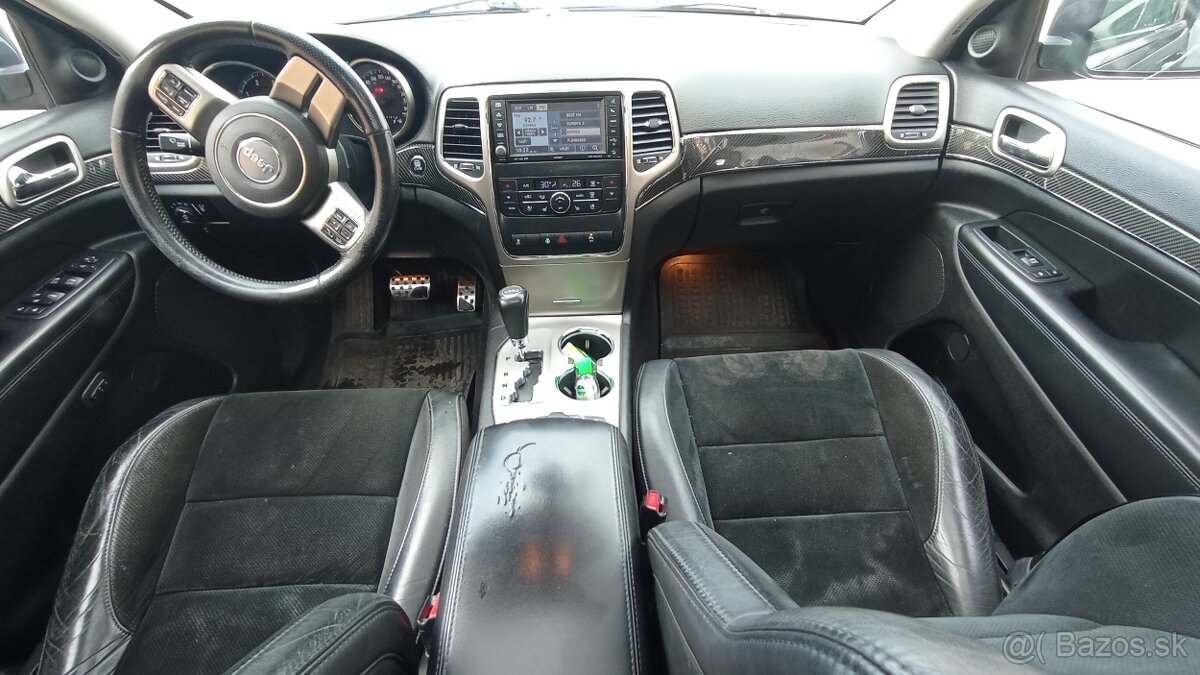 Jeep Grand Cherokee 3.0 - 7
