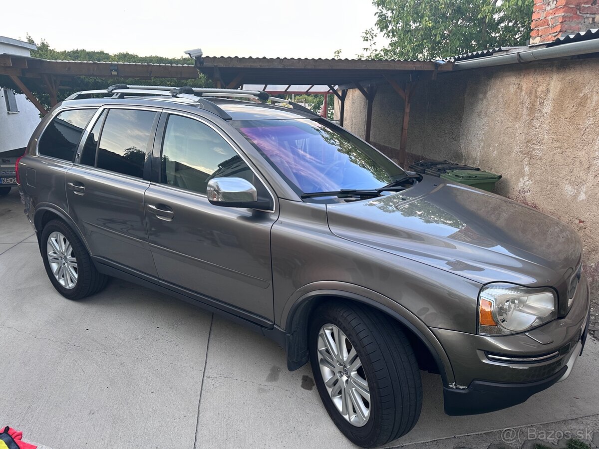 Volvo XC90 D5 - 7
