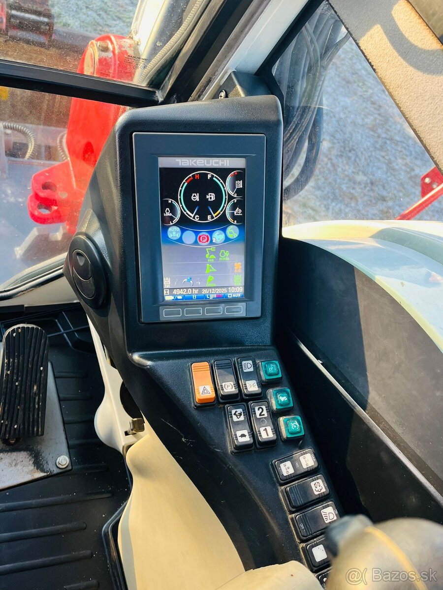 Kolesový bager Takeuchi TB295W - 7
