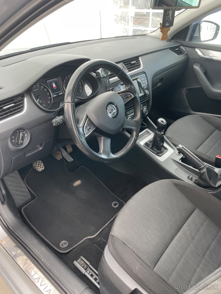 Škoda octavia 3 4x4 - 7