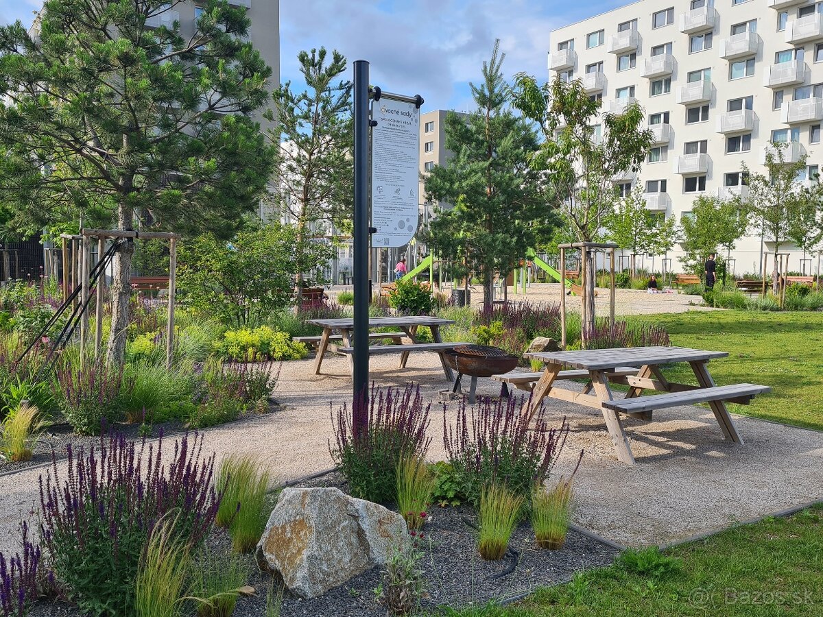 Prenajom 1 izbovy byt s balkonom v Ruzinove - 7