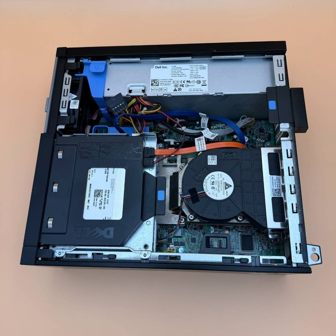 Počítač DELL.Intel i3-2120 2x3,30GHz.4gb ram.250gb HDD - 7