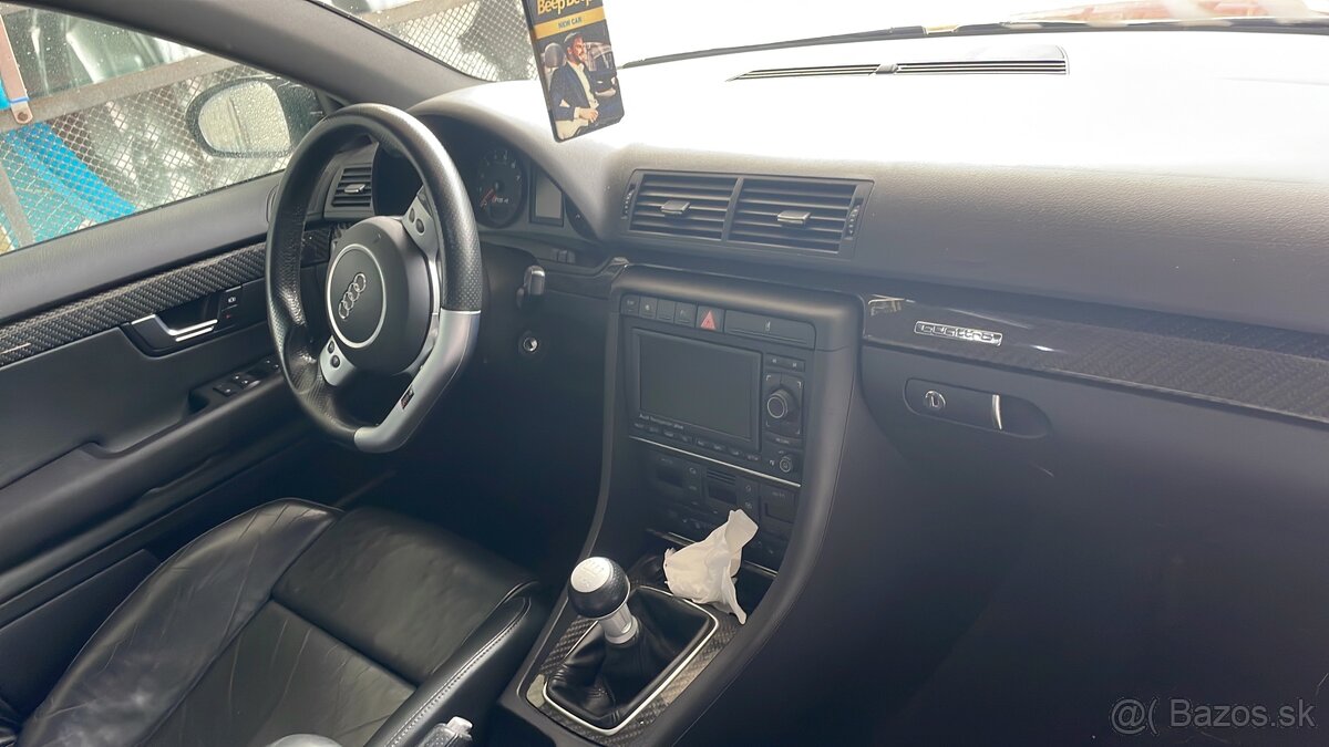 Predam Audi rs4 b7 - 7