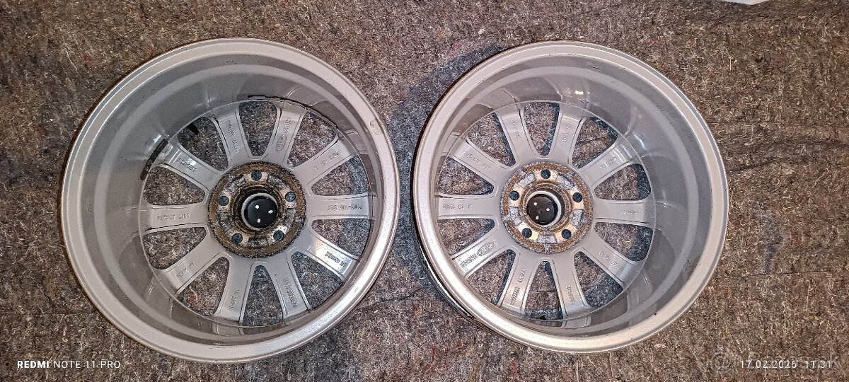 Elektróny Ford R16 - 7