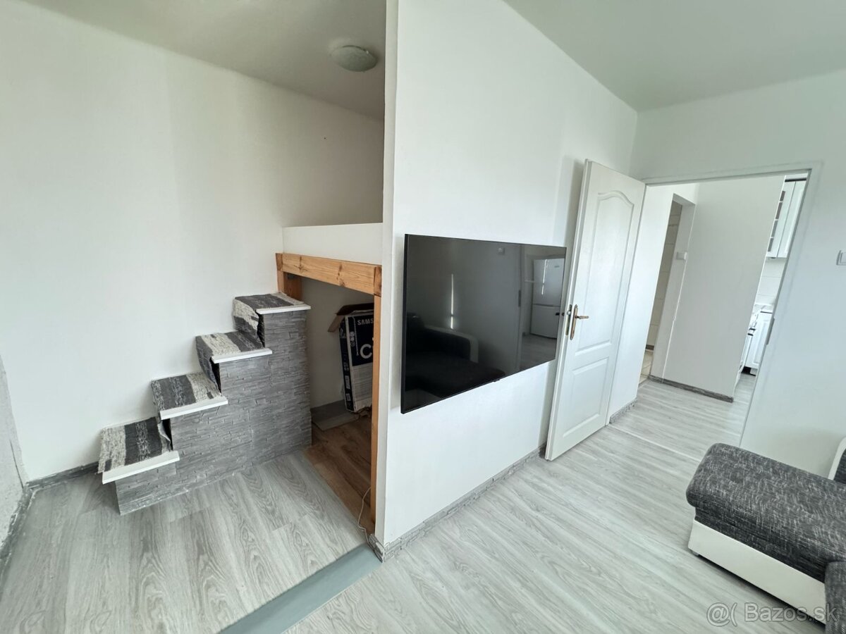 Útulný 1-izbový byt v Novej Dubnici - Velice - 7