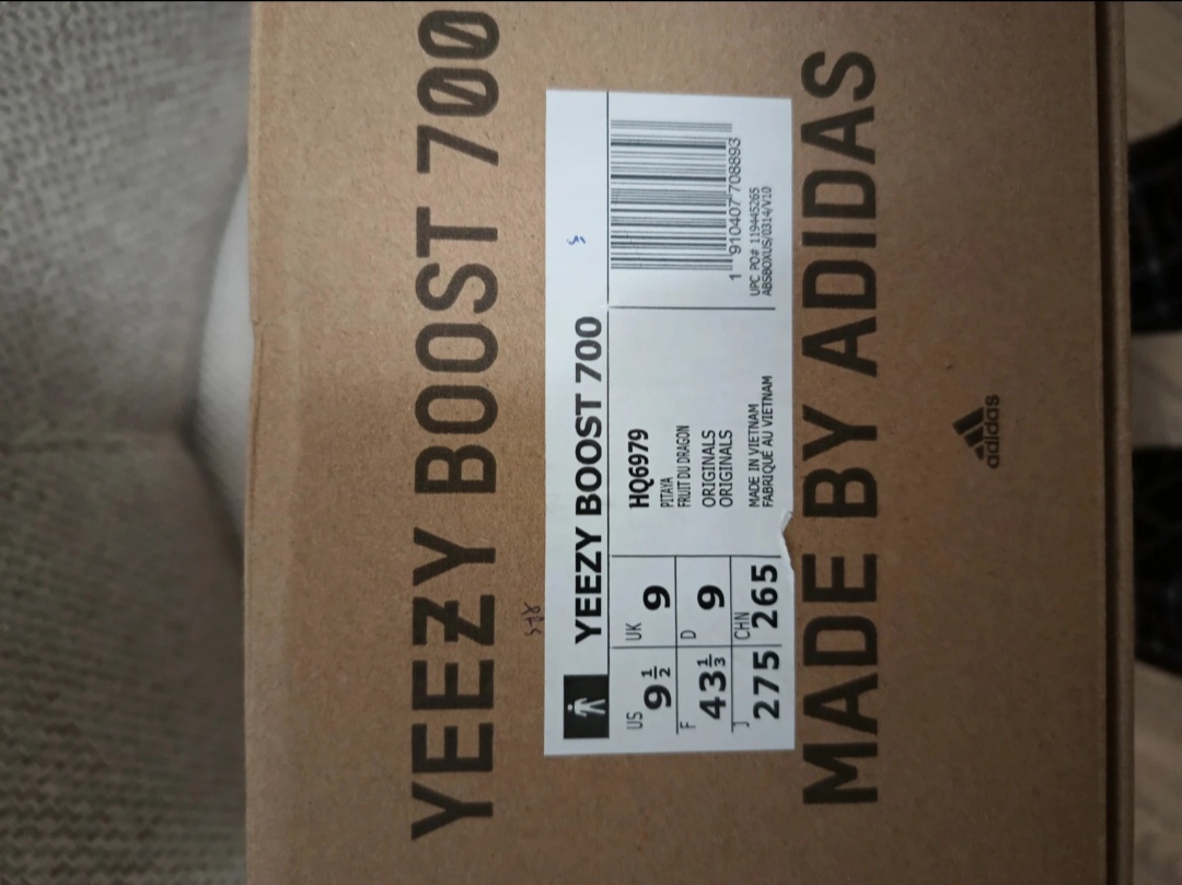 Adidas Yeezy Red - 7