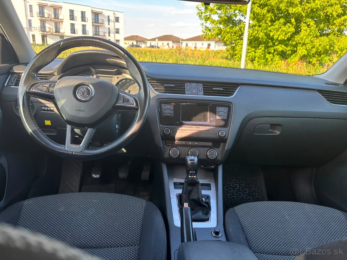 Predam Skoda Octavia 1.6tdi - 7