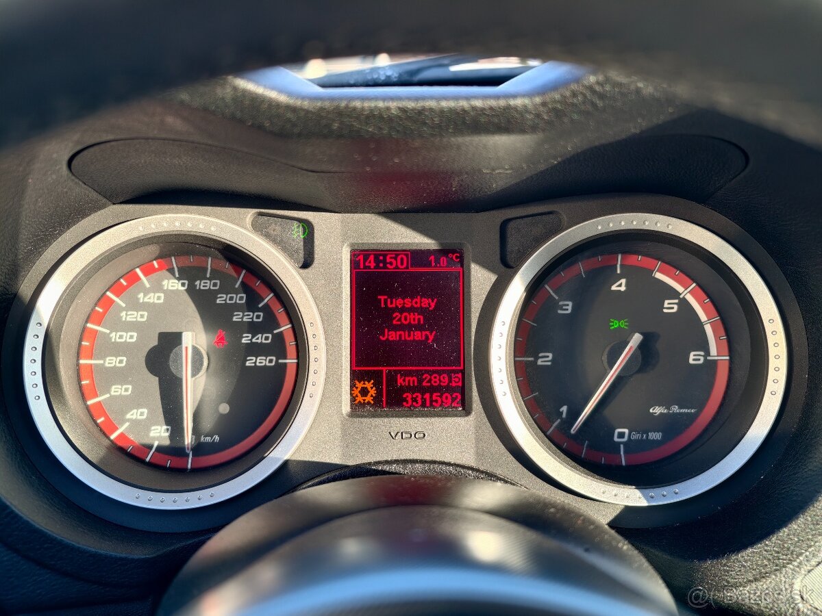 Alfa romeo 159 Q4 2,4 154 kw 2008 1900€ - 7