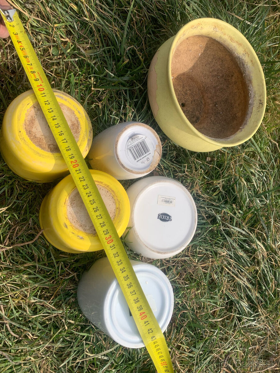 Keramické kvetináče DARUJEM ZA SYMBOLICKÚ SUMU - 7