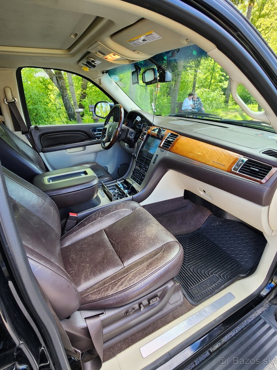 Predám CADILLAC ESCALADE - 7