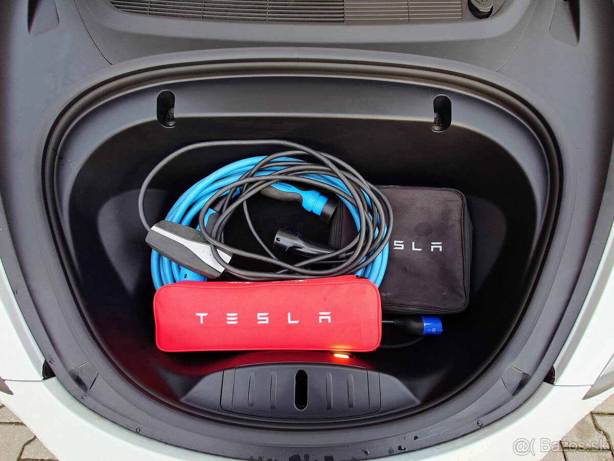 Tesla Model 3 2019 Performance 366 kW - 7