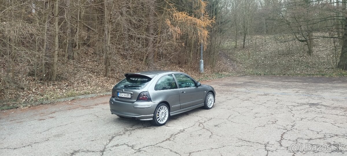 2002 MG ZR - 7