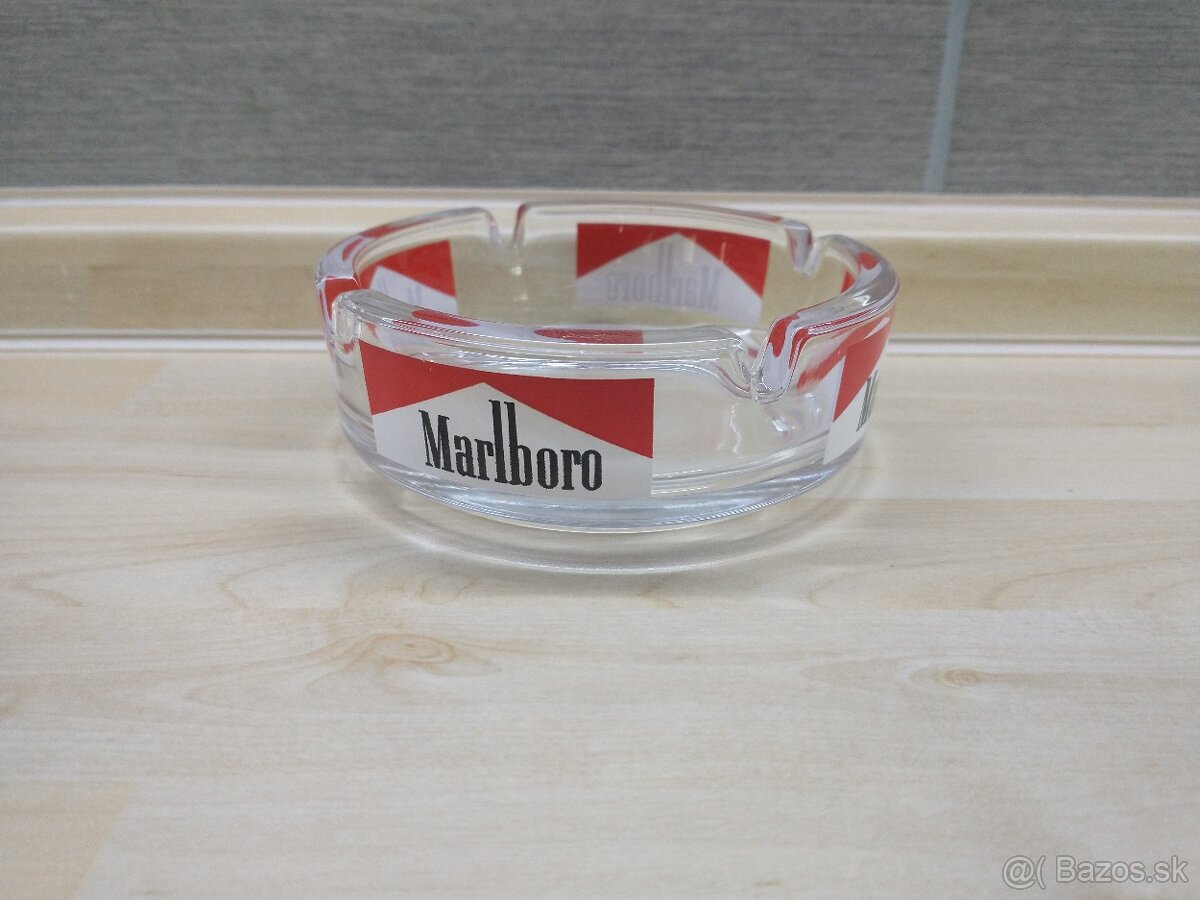 poháre formula, marlboro popolník, štamperlíky becherovka - 7