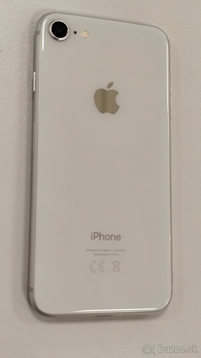 Apple iPhone 8 64GB biely - 7