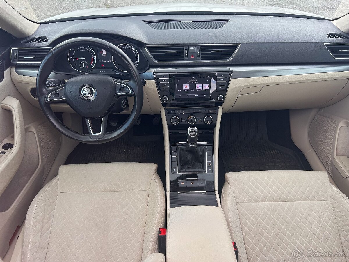 Škoda Superb III Combi, Style ZNÍŹENÁ CENA DO KONCA TYŽDNA - 7