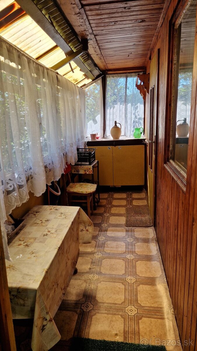 Predám chatu v Revúcej - 7