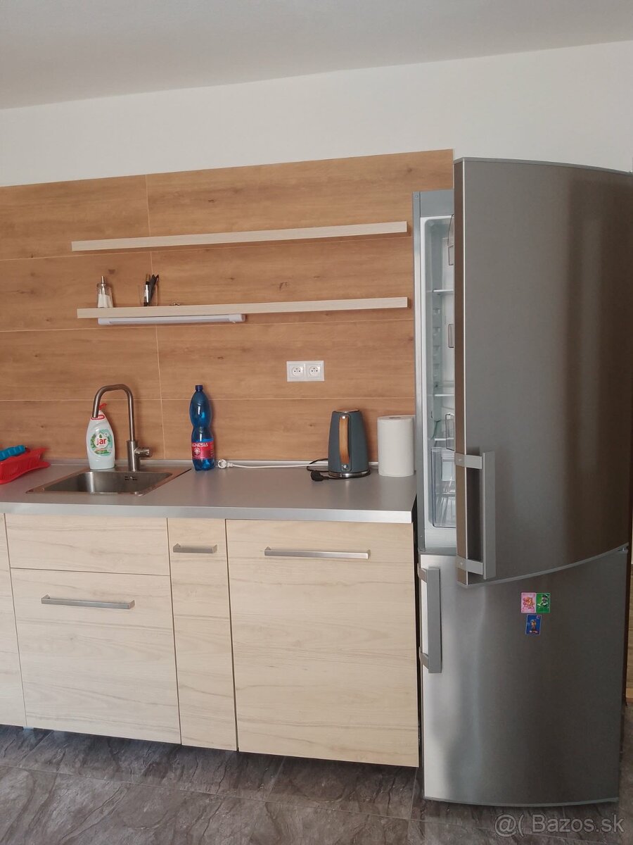 Rodinný dom - dlhodobý prenájom - 7