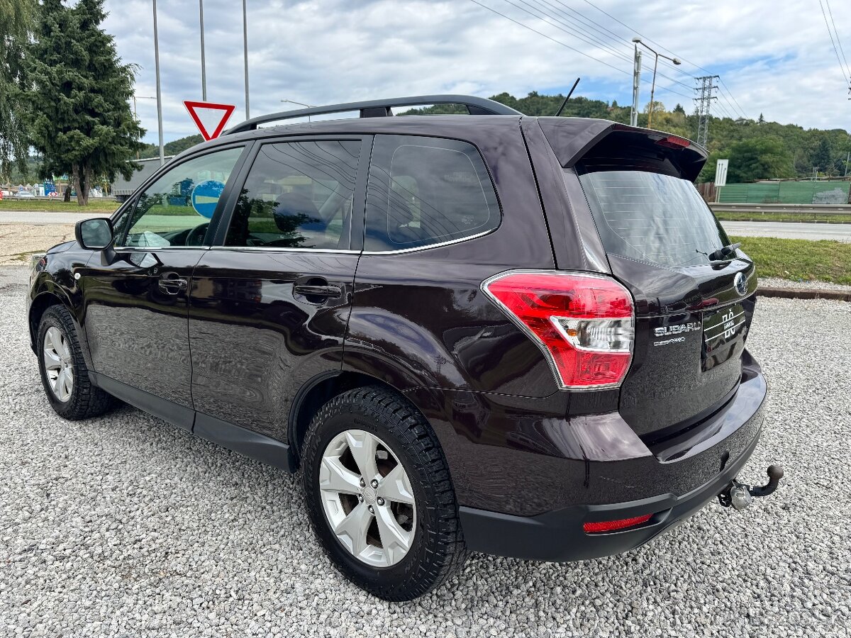Subaru Forester 2.0i Comfort CVT - 7