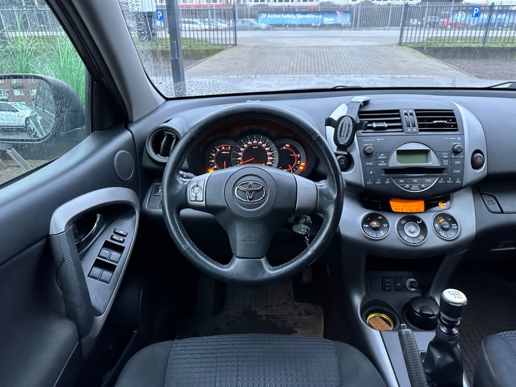 Toyota RAV4 2.2l D-4D 150 Sol - 7