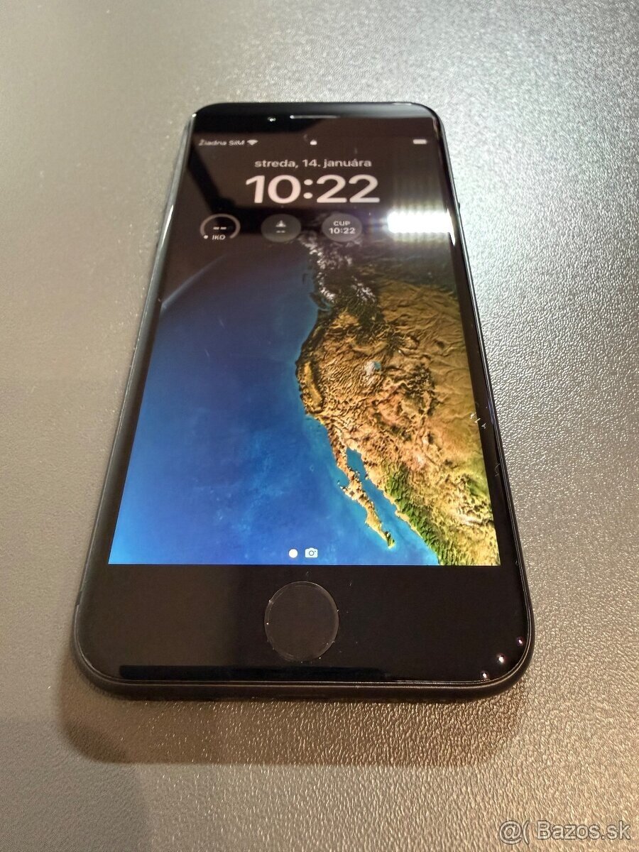 iPhone 8 64GB Space Gray - 7