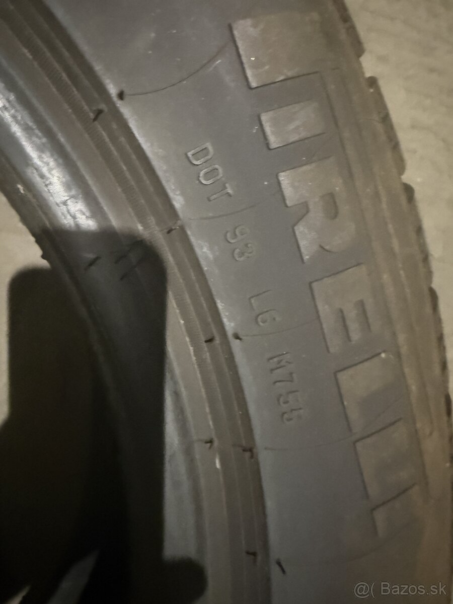 Predám zimné pneumatiky 215/60 R17 96H - 7