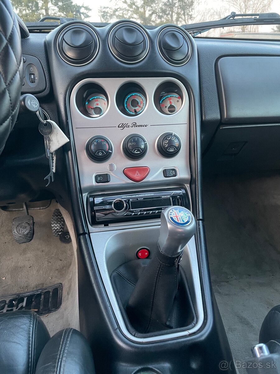 Predám Alfa Romeo GTV - 7