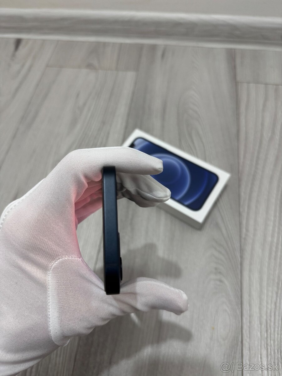 Apple iPhone 12 – 64 GB, čierny - 7