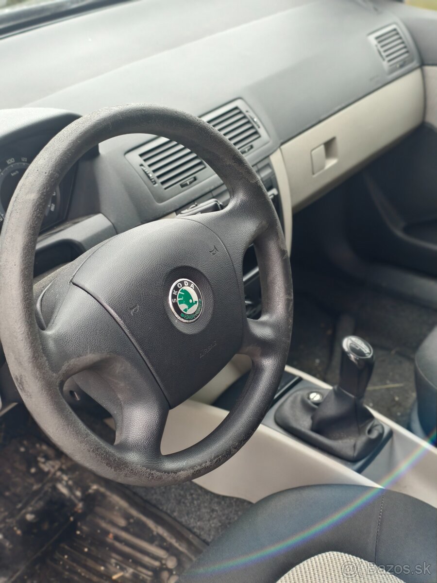 Škoda Fabia 1.2i - 7