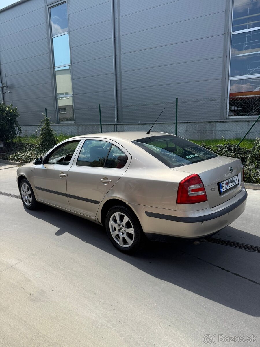 Škoda Octavia II - 7