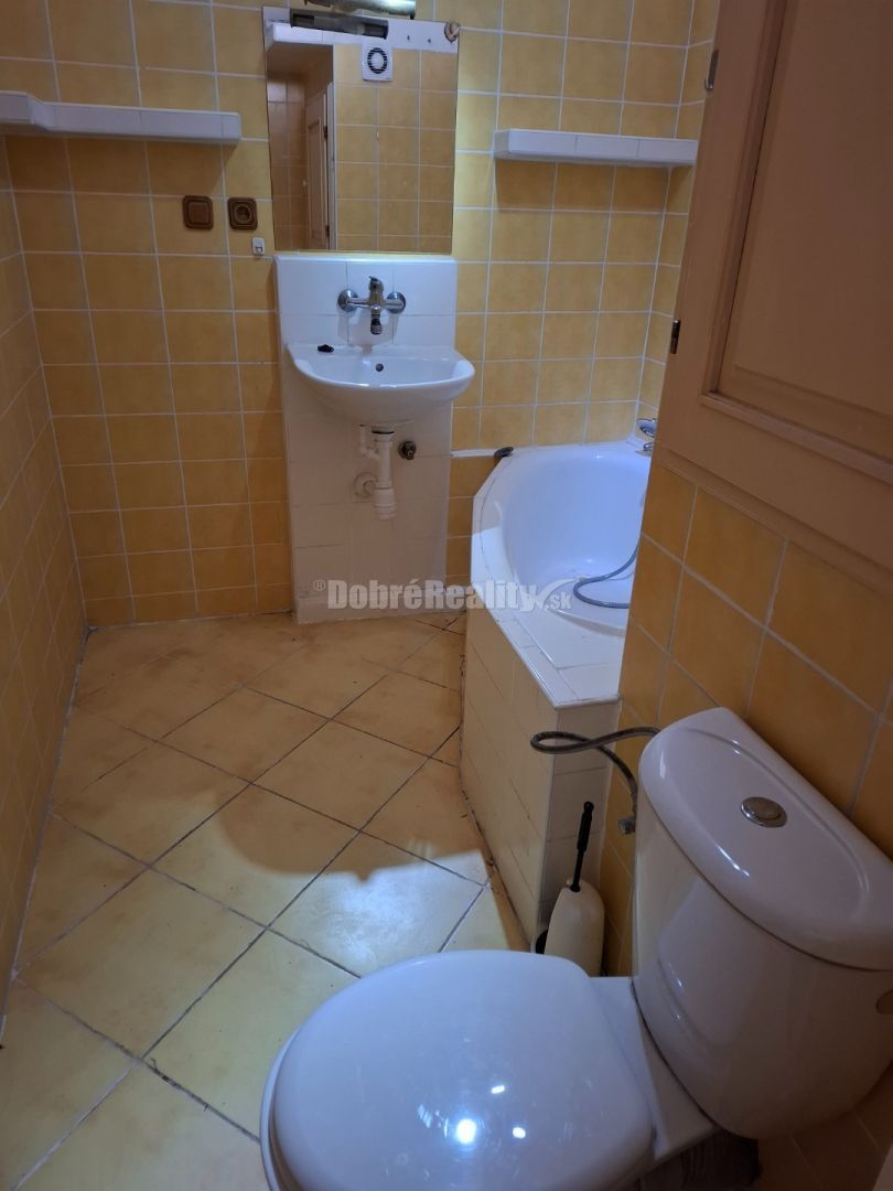 Iba u nás prenájom 2 izb bytu s krásnym vyhladom - 7