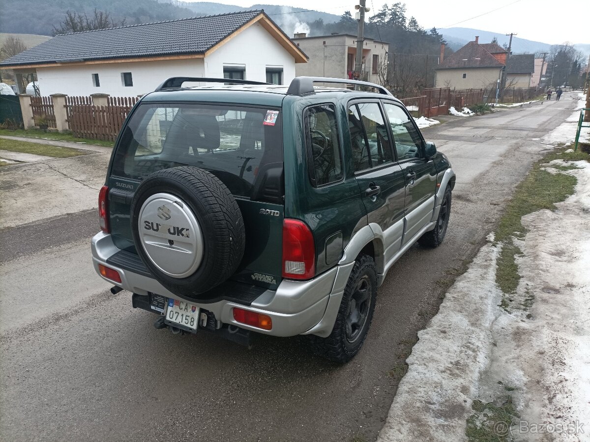 Suzuki Grand Vitara 2.0 td 4x4 - 7