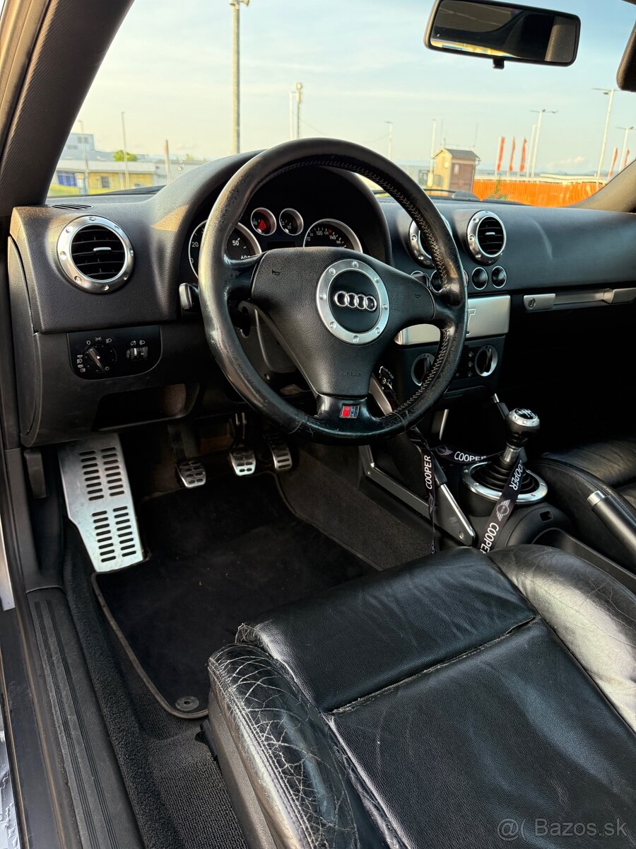 Audi TT Coupé 1.8 T - 7