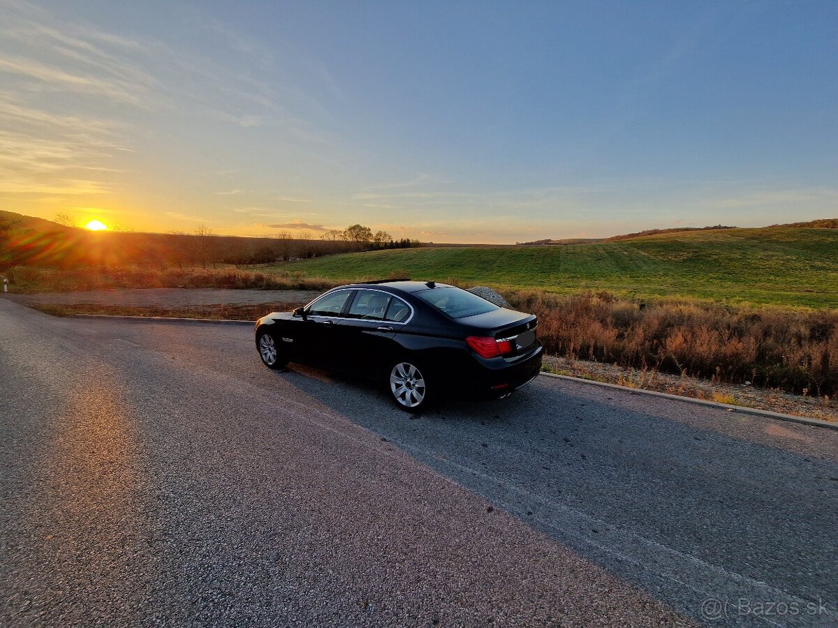 F01 BMW 730D - 7