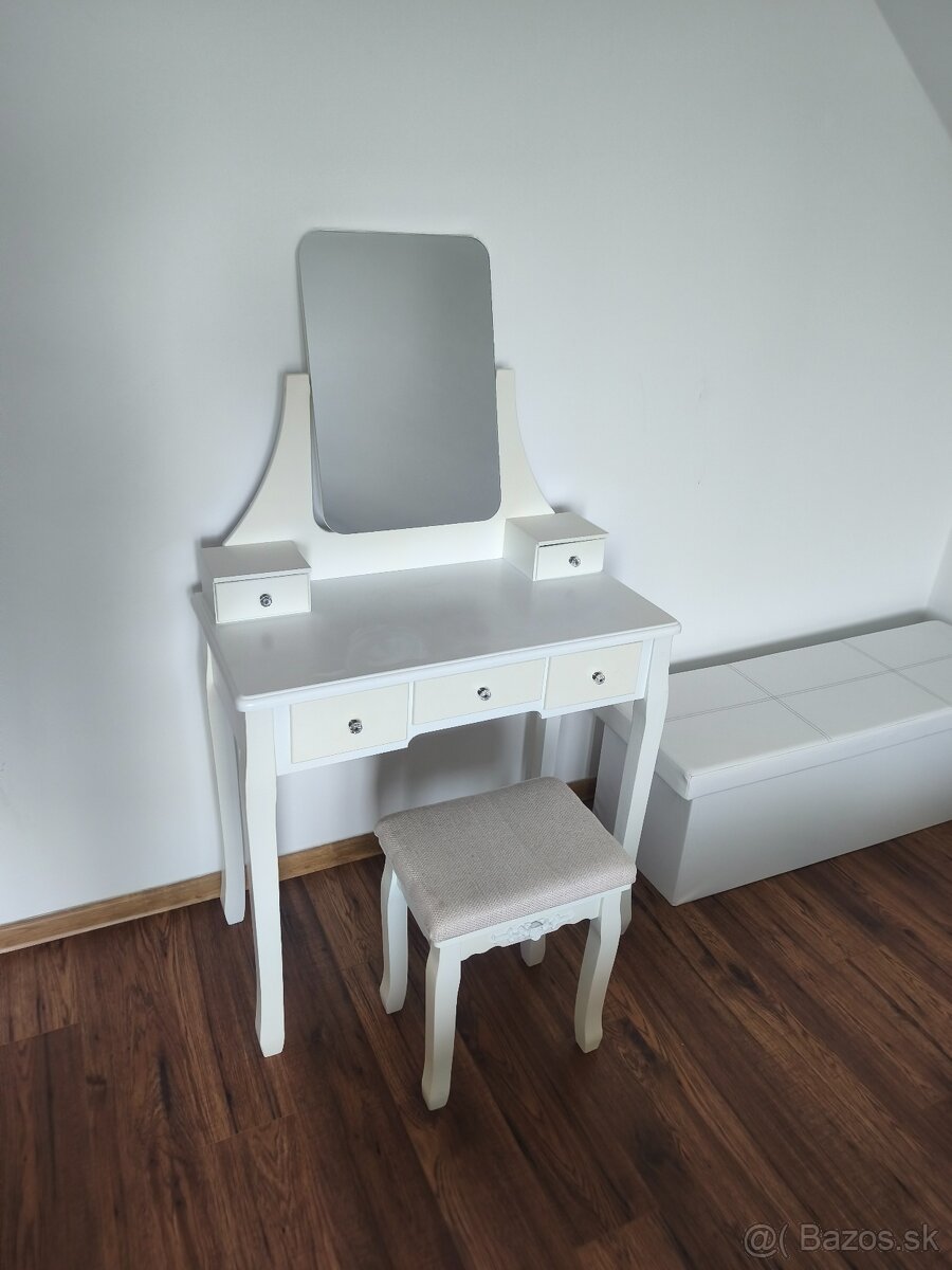 Toaletný stolík - 7