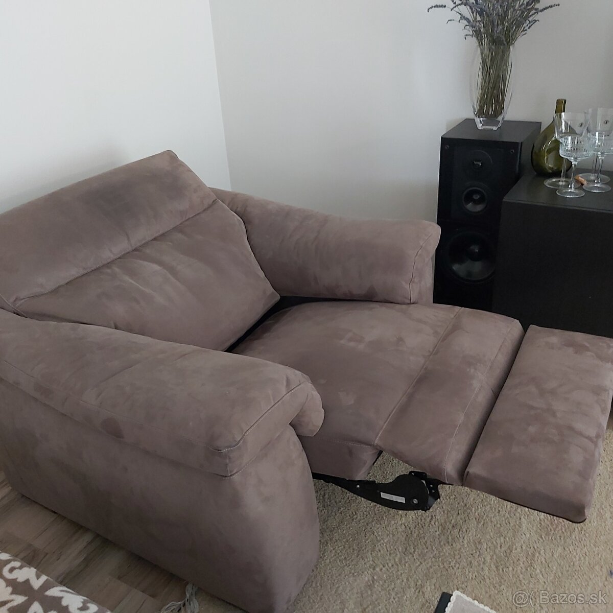 Sedacia súprava s 2 polohovateľnými dielmi - 7