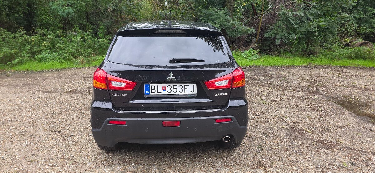Mitsubishi ASX - 7