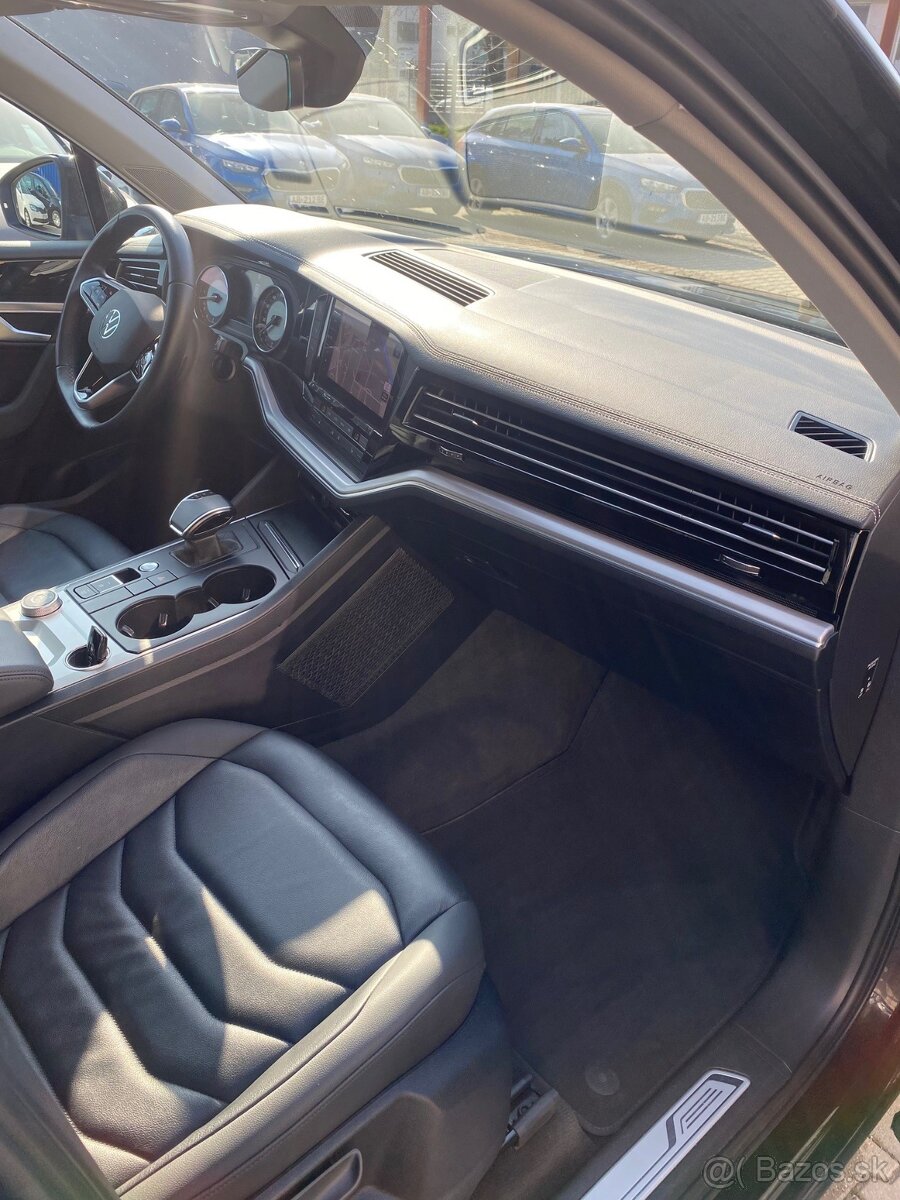 VW TOUAREG ELEGANCE 4MOTION - 7