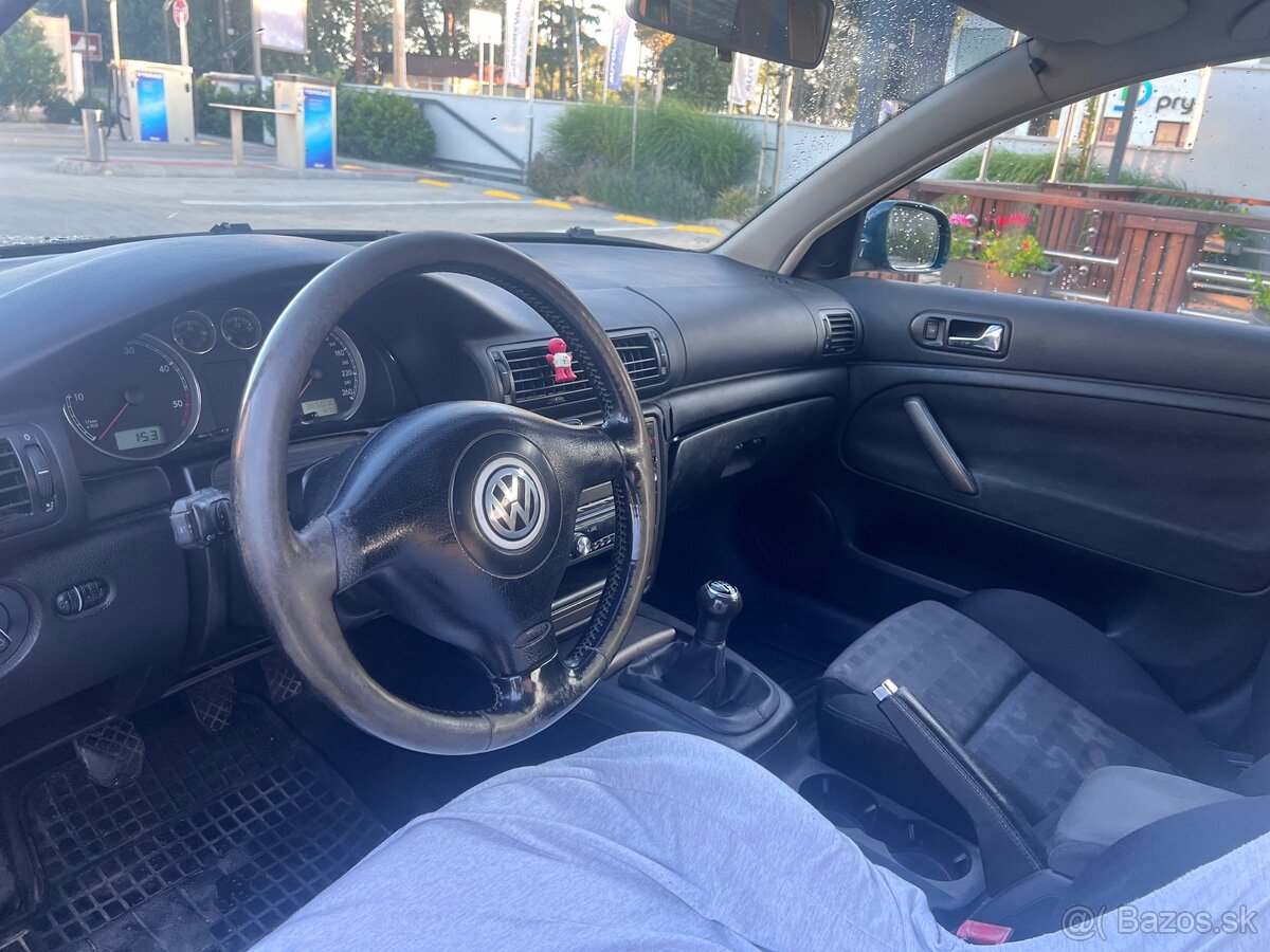 Vw passat B 5,5 1.9 TDI 96kw - 7