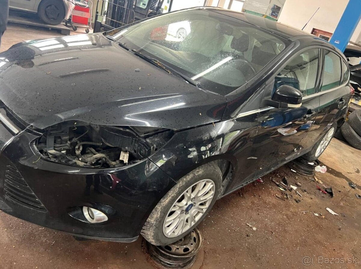 Rozpredám na diely Ford Focus mk3 HB combi - 7