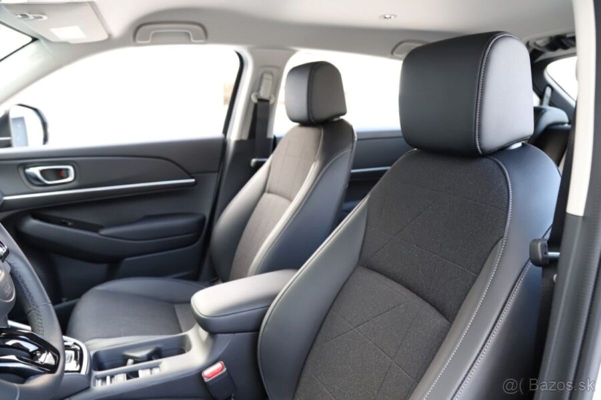 Predám Hondu HR-V e:HEV Advance - 7