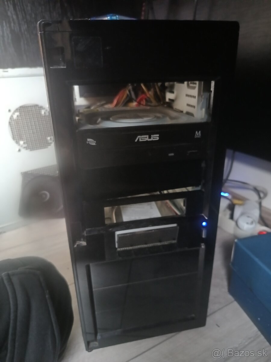 Predam PC + Monitor + webcamera + klavesnica - 7