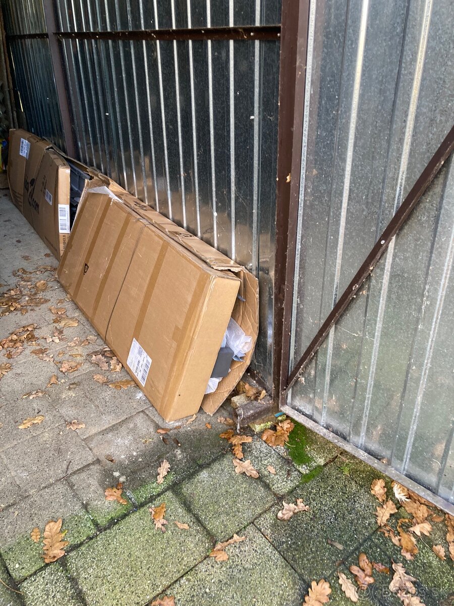 Nastenna záhradná kôlňa - 7