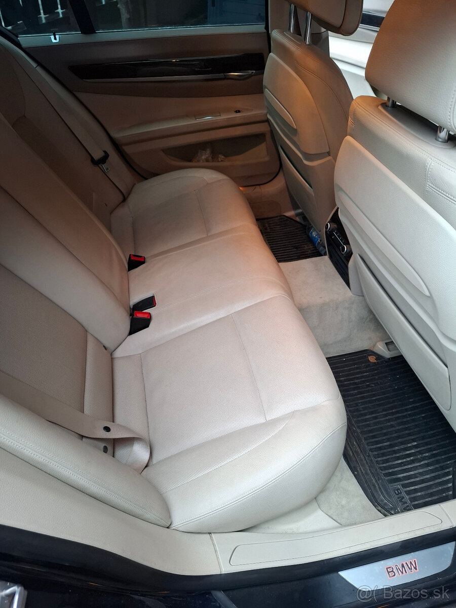 Znížená cena - Predám BMW 740d, F01, r.v. 2012, 175 tis. km - 7