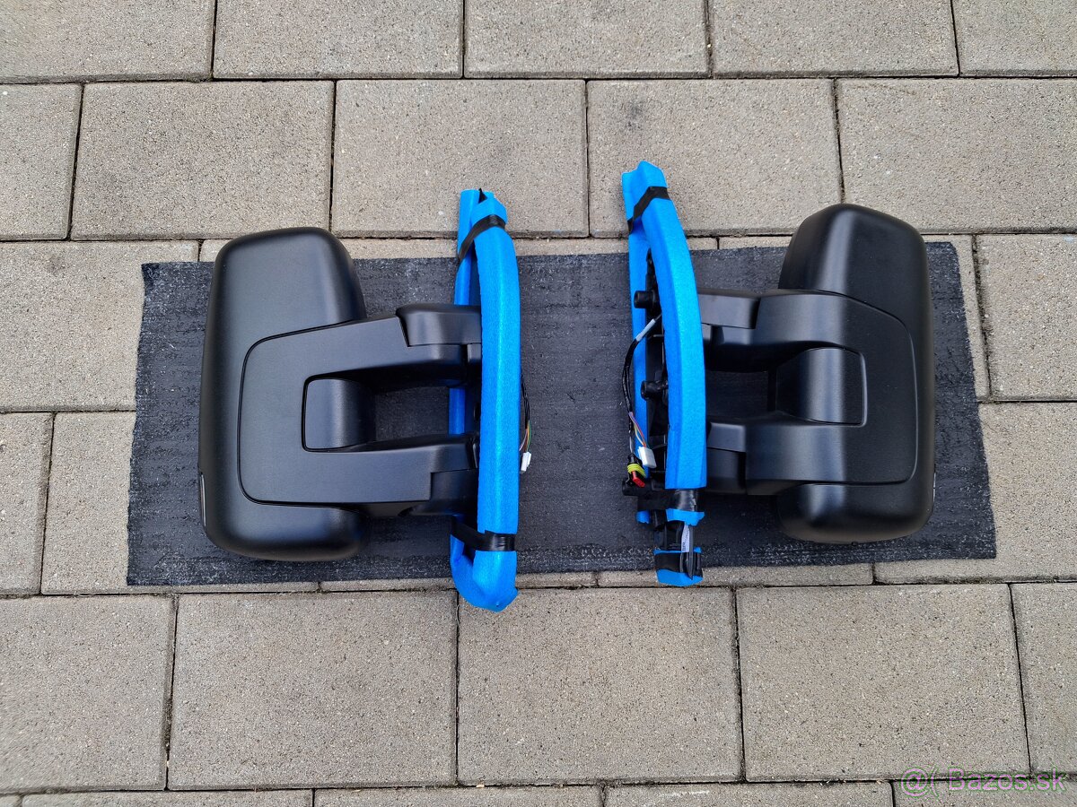 IVECO DAILY predne prave DVERE,BLATNIK,ZRKADLO .r.v.2014-24 - 7