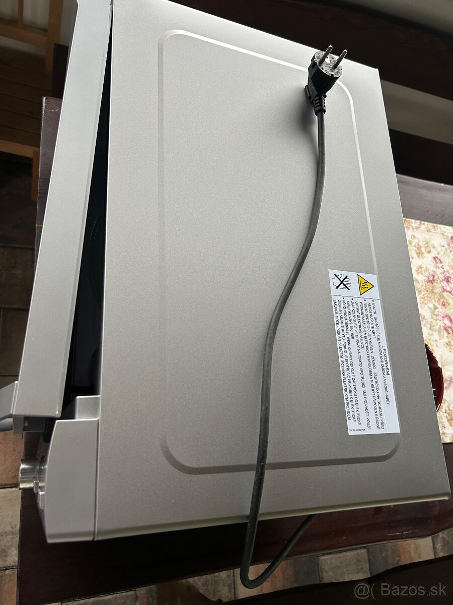 Mikrovlnka Candy - 7