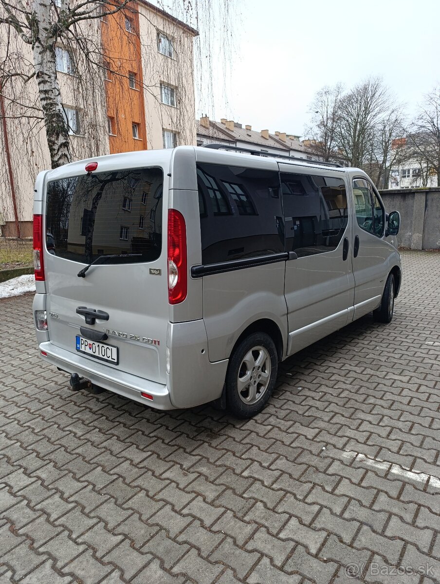 Opel vivaro 2.5 CDTI - 7