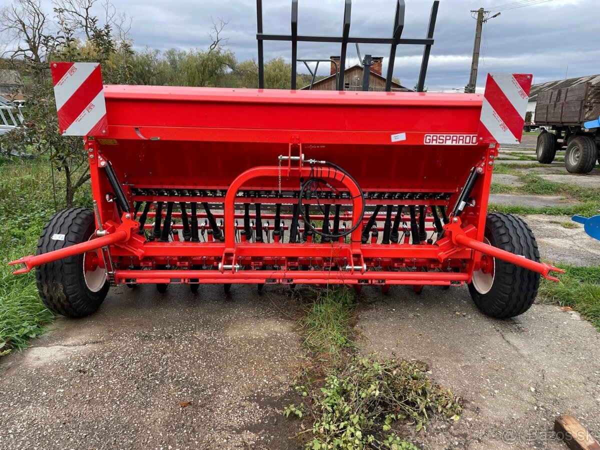 Sejačka 3 metrová na hustosiate obilniny - 7