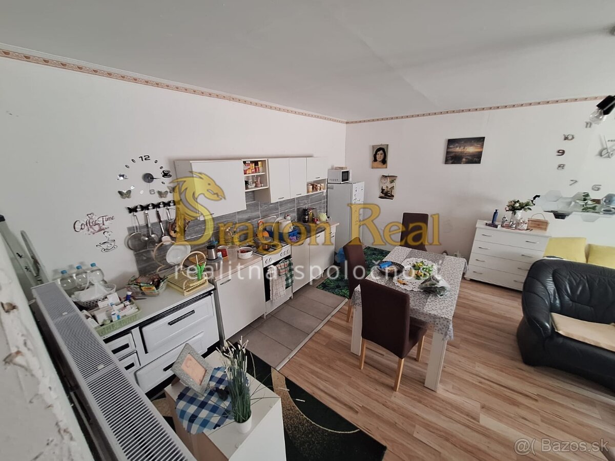 PREDAJ – Rodinný dom so záhradou – DRAHŇOV okr. Michalovce - 7