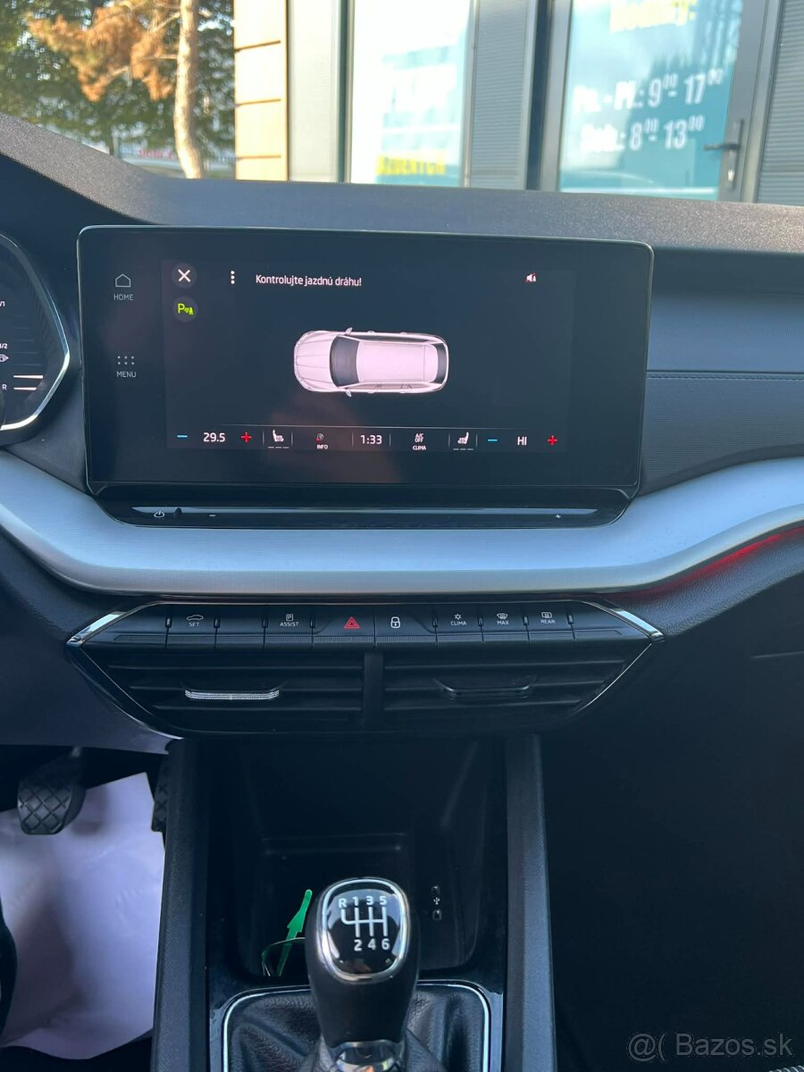 Škoda Octavia 2.0L STYLE - 7